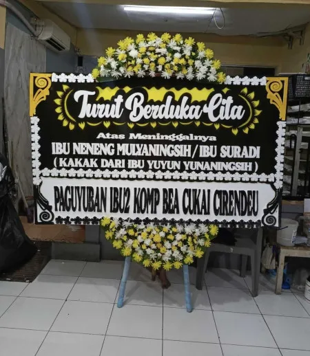 Papan Bunga Duka Petukangan Utara