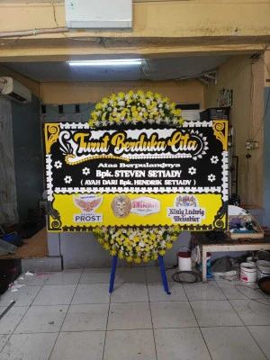 Papan Bunga di Petukangan Utara